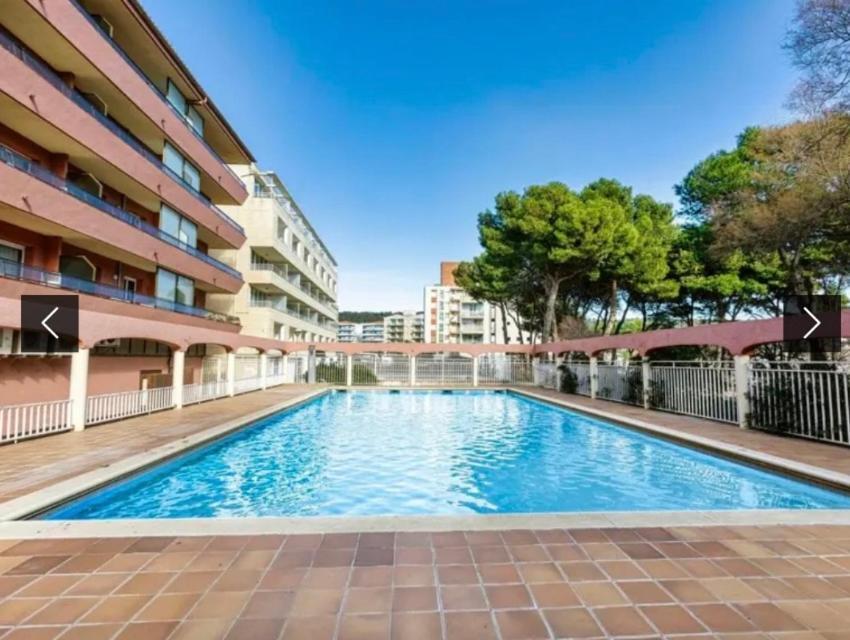 Apartamento Familiar Torroella de Montgrí Esterno foto